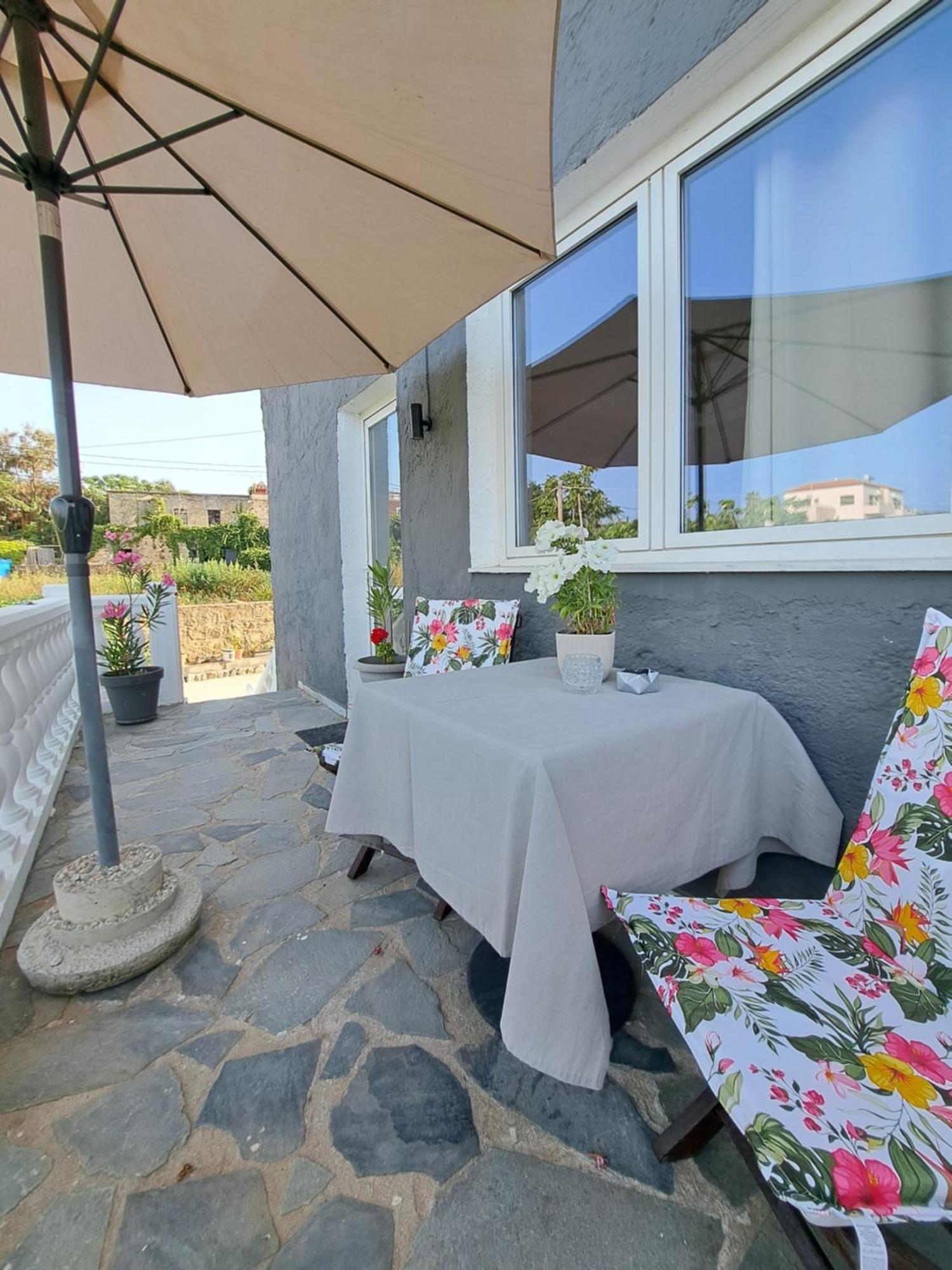 Garden Rooms Pirgos Psilonerou Extérieur photo